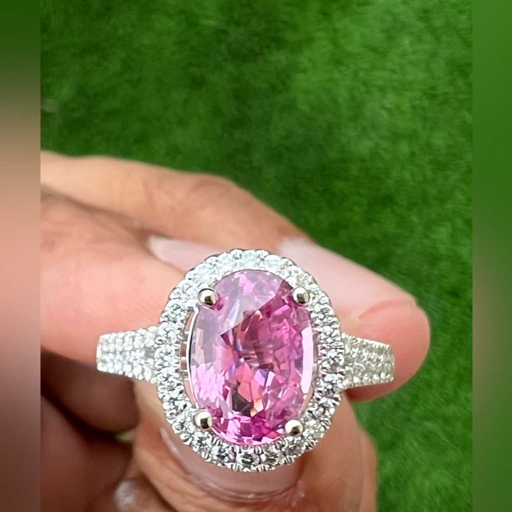 Natural pink sapphire 2.50 carat Diamond bezel ring - Picture 5 of 8